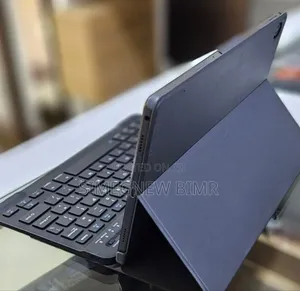 Photo - New Lenovo Tab M10 128 GB Black