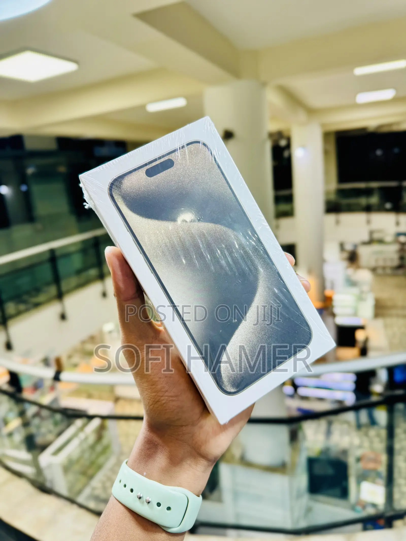 New Apple iPhone 15 Pro Max 256 GB Silver