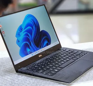 New Laptop Dell XPS 15 8GB Intel Core I7 SSD 256GB