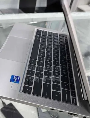 New Laptop HP EliteBook 840 G8 16GB Intel SSD 512GB