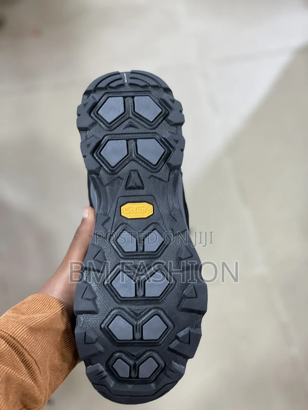 Columbia Trail Shoes (Holiday Sale) With Free Delivery