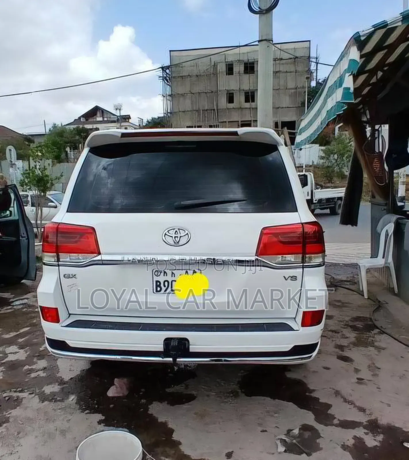 Toyota Land Cruiser 2012 White