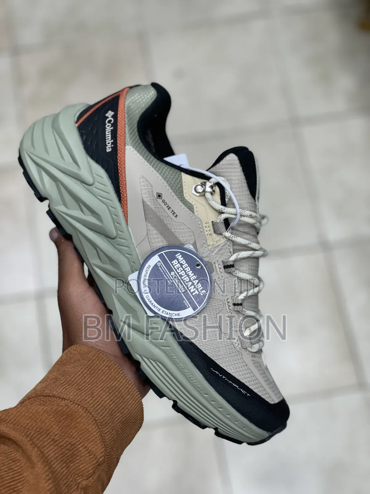 New Columbia Gore-Tex Outdoor Sneakers [Free Delivery ]