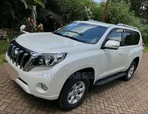 Toyota Land Cruiser Prado 2015 White
