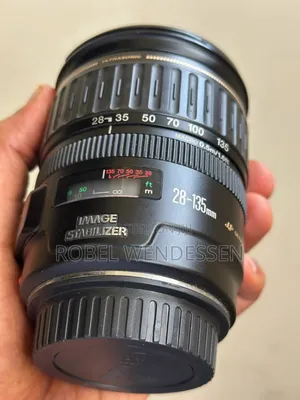 Canon 28-135mm F3.5-5.6 Full Frame Lens