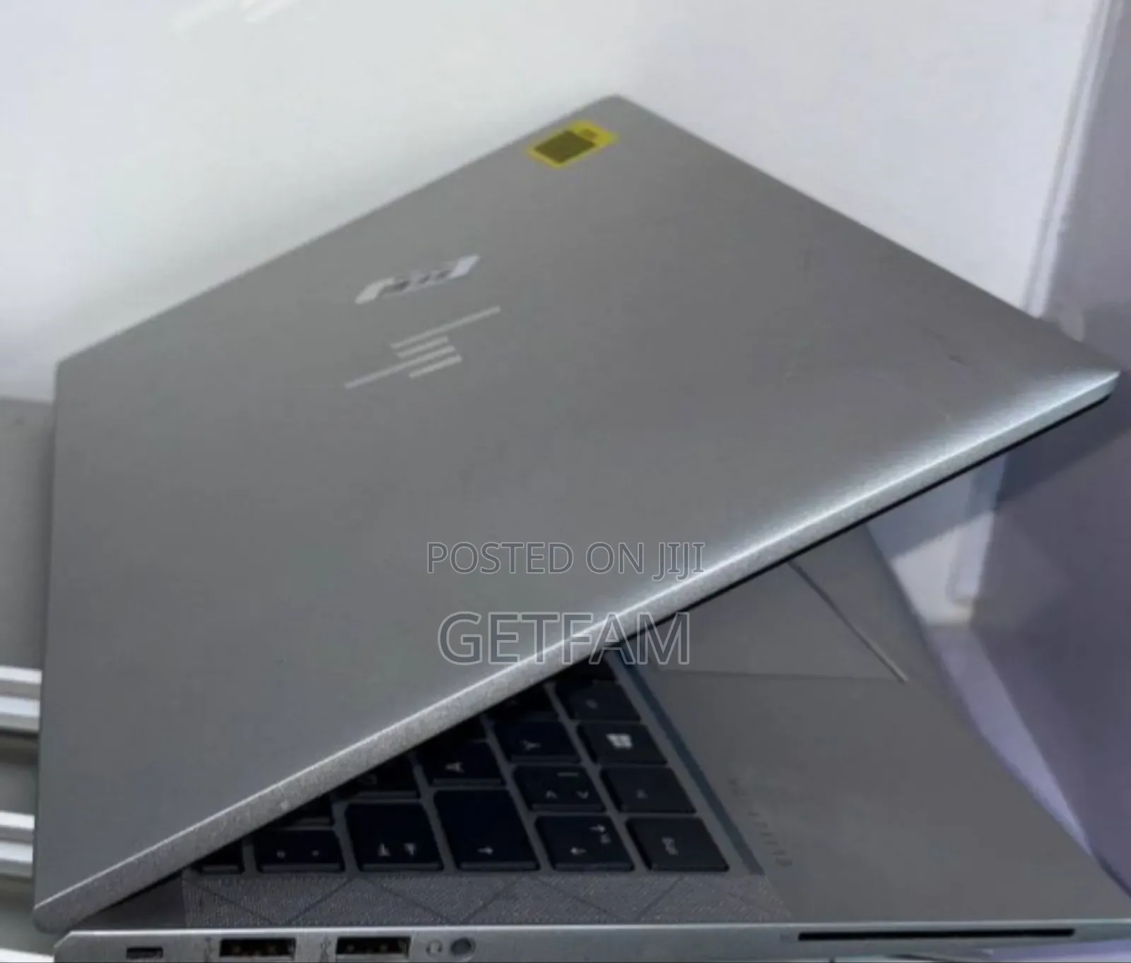 New Laptop HP EliteBook 835 G7 16GB AMD Ryzen 5 SSD 512GB