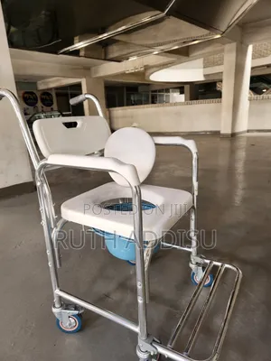 ኮሞድ ዊልቸር Wheelchair፮¤Wheelchair ዊልቸር Wheelchair፮¤Wheelchair Almunium
