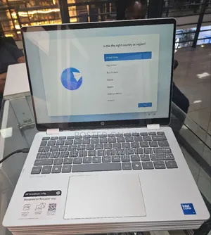 Photo - New Laptop HP OmniBook 5 14" 16GB Intel Core 7 SSD 512GB