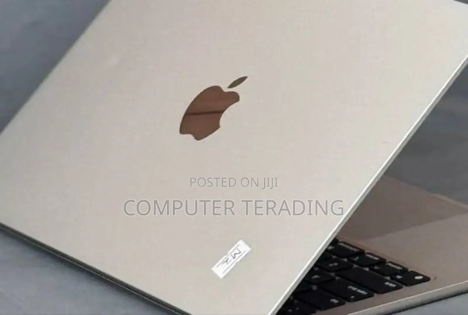 New Laptop Apple MacBook Air 2022 M2 8GB Apple M2 SSD 256GB