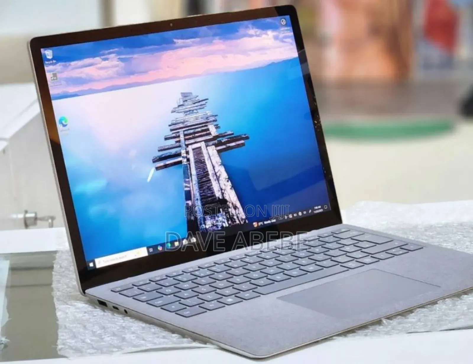 New Laptop Microsoft Surface 16GB Intel Core I7 SSD 256GB