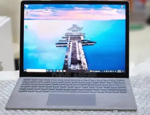 New Laptop Microsoft Surface 16GB Intel Core I7 SSD 256GB