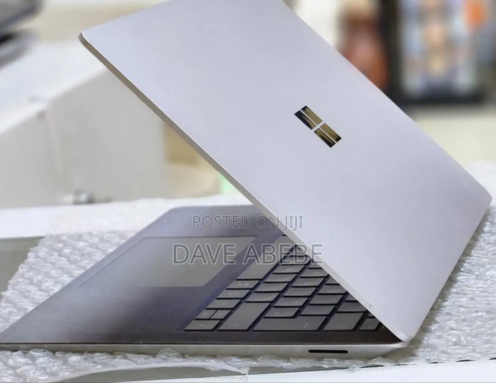 New Laptop Microsoft Surface 16GB Intel Core I7 SSD 256GB