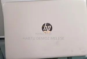 Photo - New Laptop HP EliteBook 840 G3 8GB Intel Core i5 HDD 1T