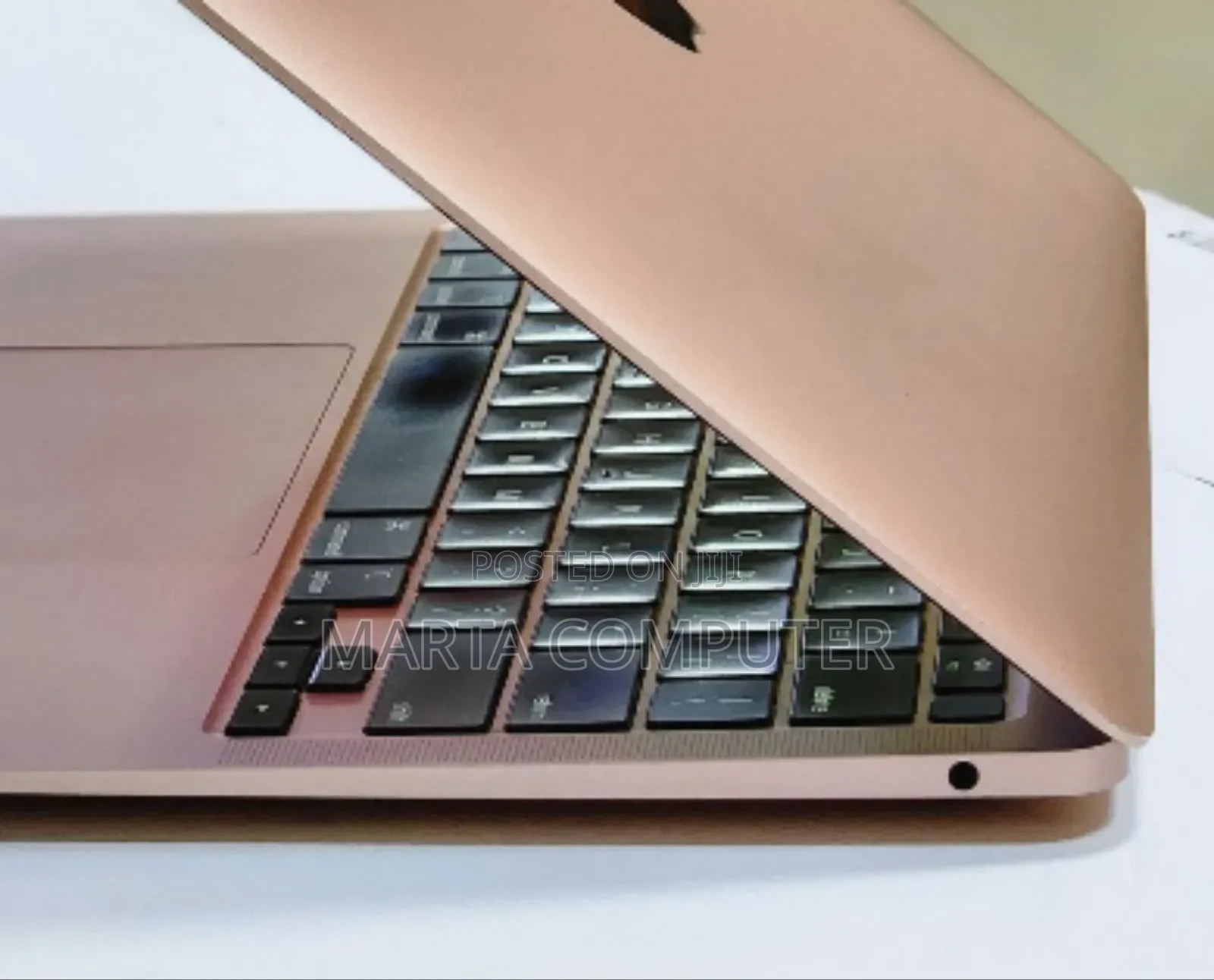 New Laptop Apple MacBook Air 2020 M1 8GB Apple M1 SSD 256GB