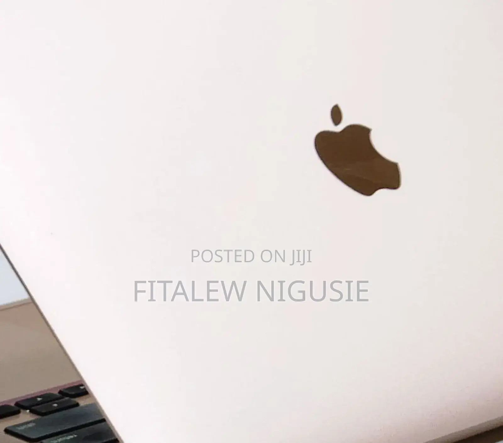 New Laptop Apple MacBook Air 2020 8GB Apple M2 SSD 256GB