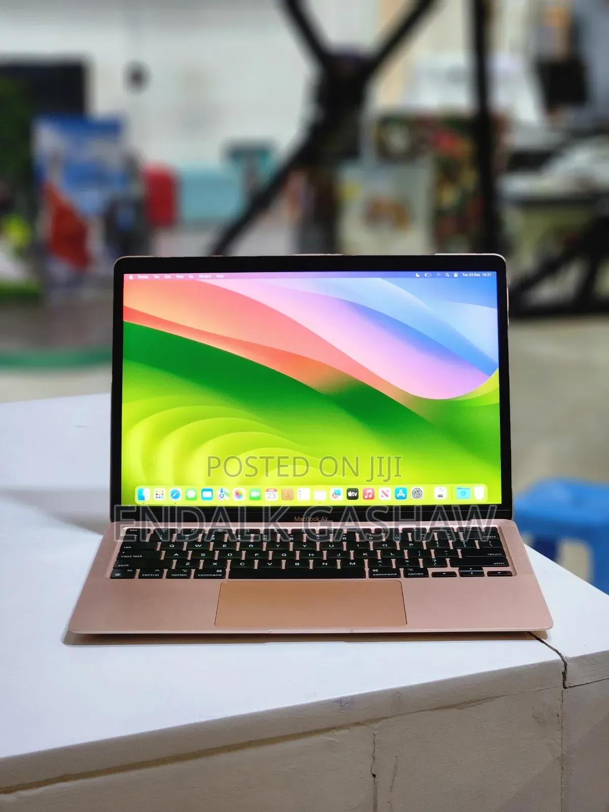 New Laptop Apple MacBook Air 2020 M1 8GB Apple M1 SSD 256GB