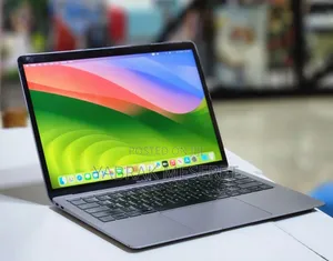 New Laptop Apple MacBook Air 2019 8GB Intel Core I5 SSD 256GB