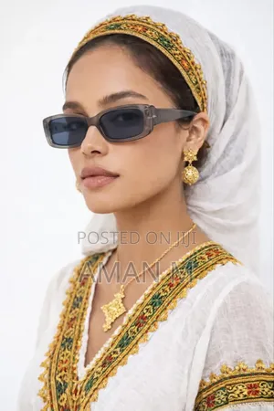 Photo - Women Popular Fashion Eyeglass