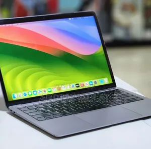 New Laptop Apple MacBook Air 2019 8GB Intel Core i5 SSD 256GB