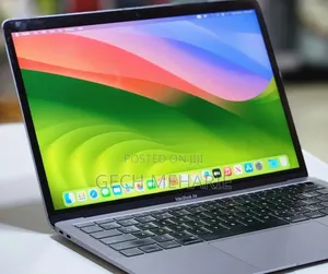 New Laptop Apple MacBook Air 2019 8GB Intel Core I5 SSD 256GB