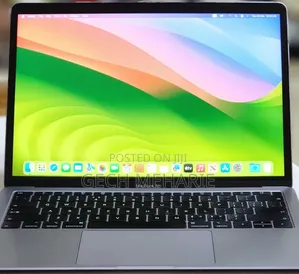 New Laptop Apple MacBook Air 2019 8GB Intel Core I5 SSD 256GB