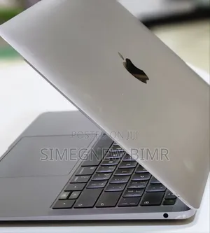 New Laptop Apple MacBook Air 2019 8GB Intel Core i5 SSD 256GB