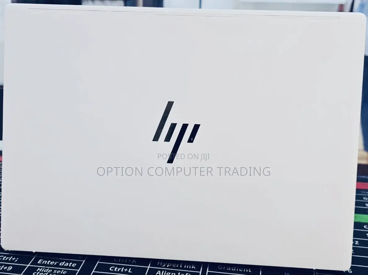 New Laptop HP OmniBook 7 14" 32GB AMD Ryzen 7 SSD 1T