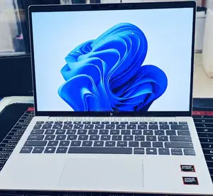 New Laptop HP OmniBook 7 14" 32GB AMD Ryzen 7 SSD 1T