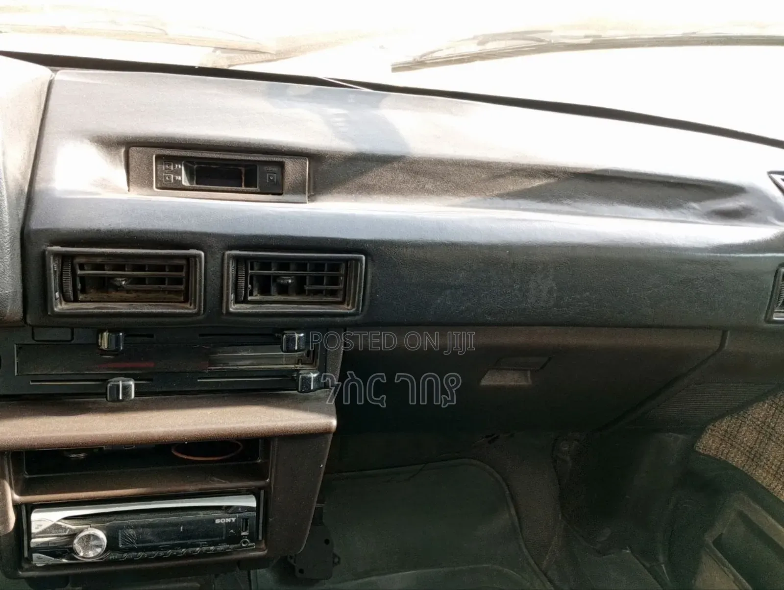 Toyota Corolla 1986 Gray