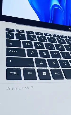 New Laptop HP OmniBook 7 14" 32GB AMD Ryzen 7 SSD 1T