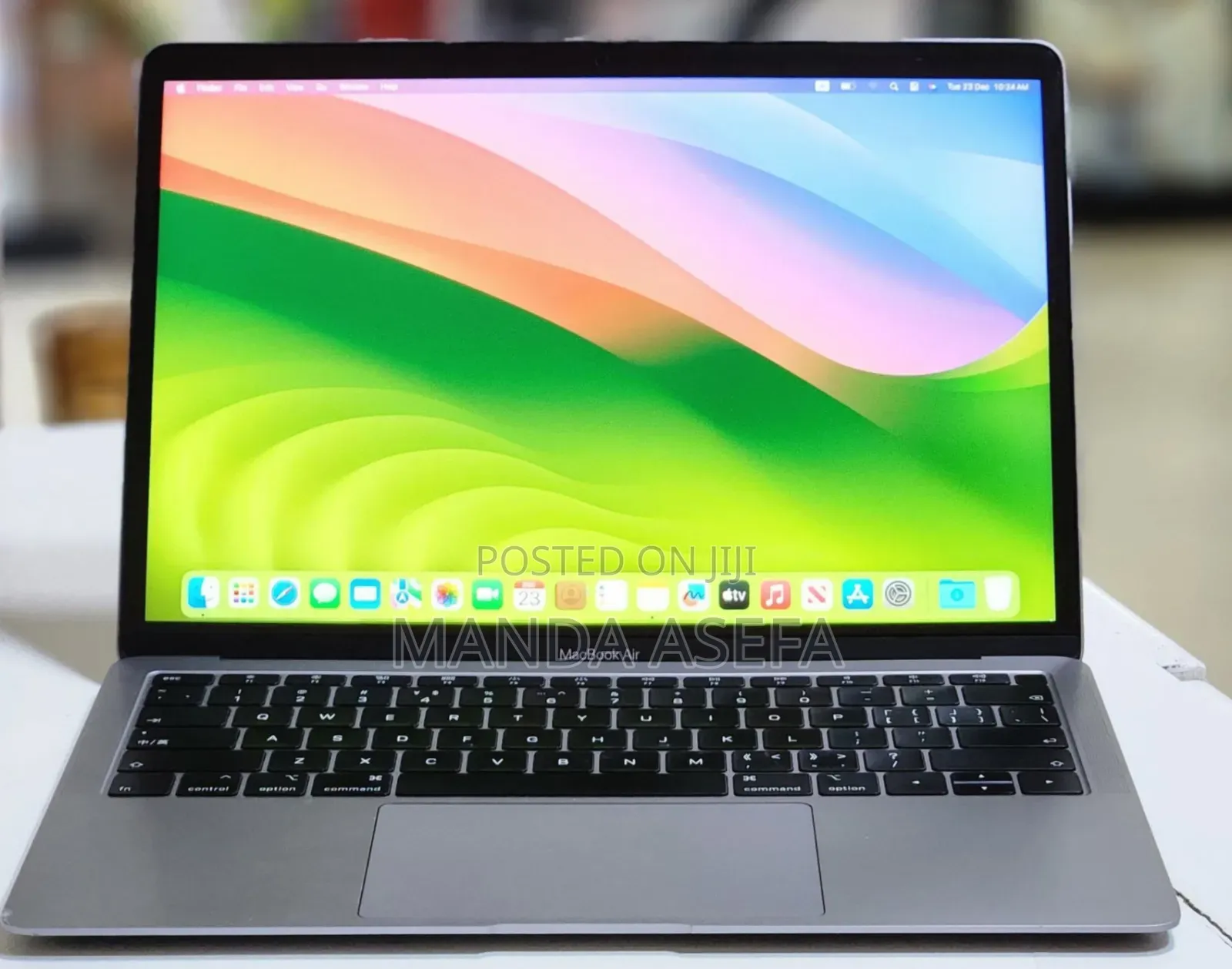 New Laptop Apple MacBook Pro 2019 8GB Intel Core I5 SSD 256GB