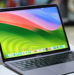 New Laptop Apple MacBook Air 2019 8GB Intel Core I5 SSD 256GB