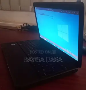Laptop Toshiba Satellite C55 8GB Intel Core i3 HDD 500GB