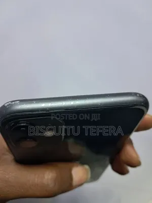 Apple iPhone 11 64 GB Black