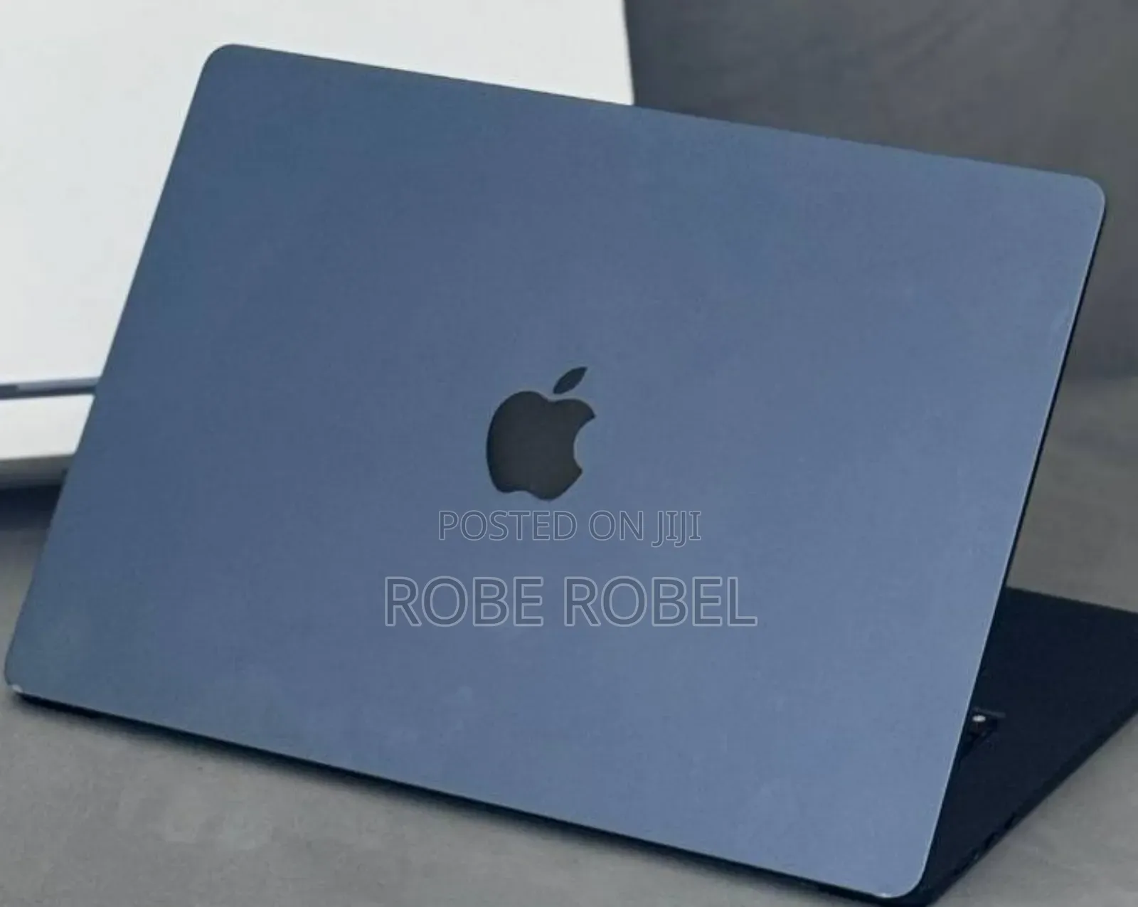 New Laptop Apple MacBook Air 2022 M2 8GB Intel Core M2 SSD 256GB