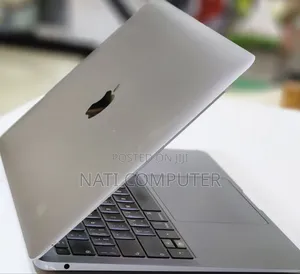 New Laptop Apple MacBook Pro 2019 8GB Intel Core I5 SSD 256GB