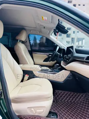 Toyota Highlander XSE FWD 2024 Green