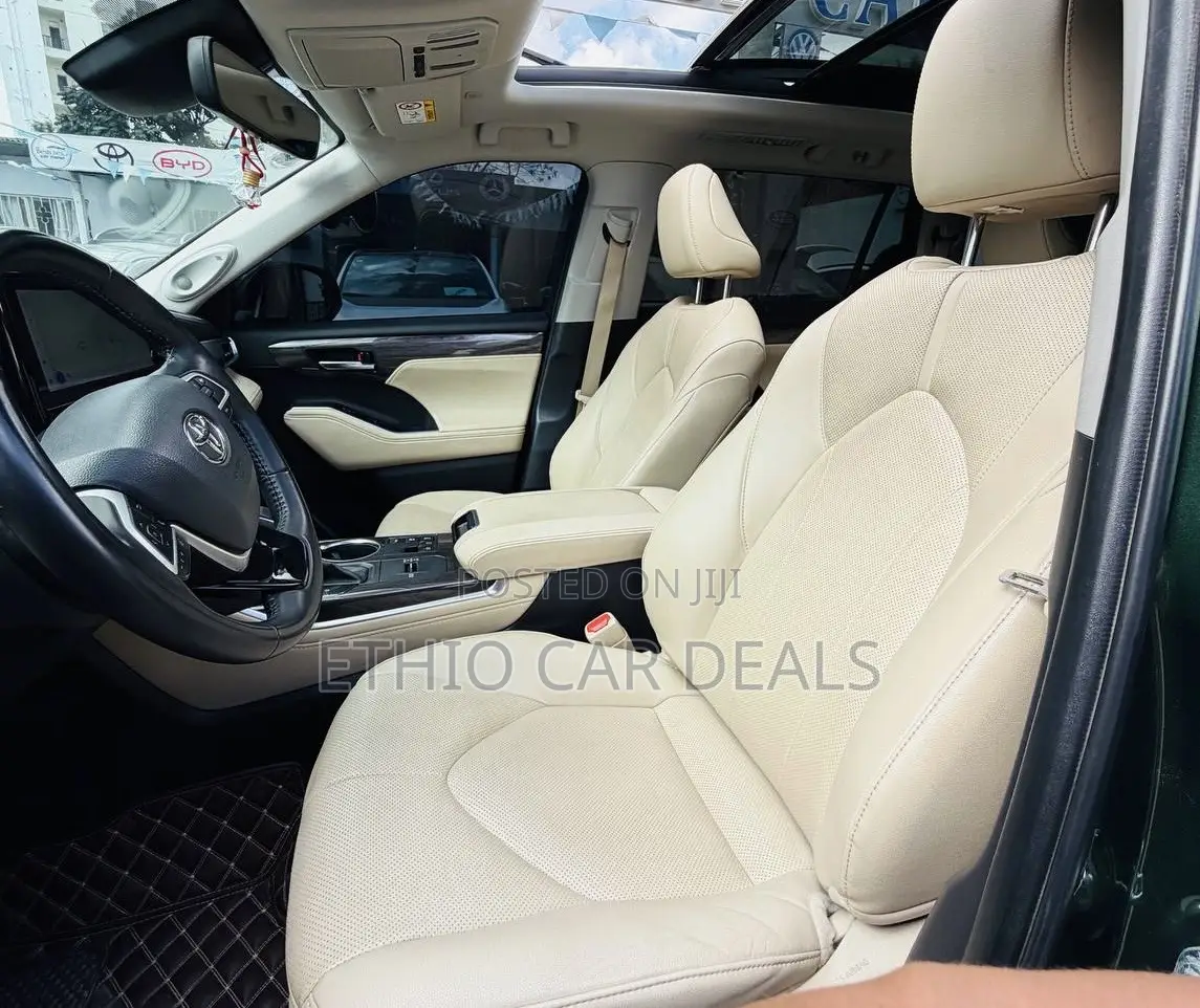 Toyota Highlander XSE FWD 2024 Green