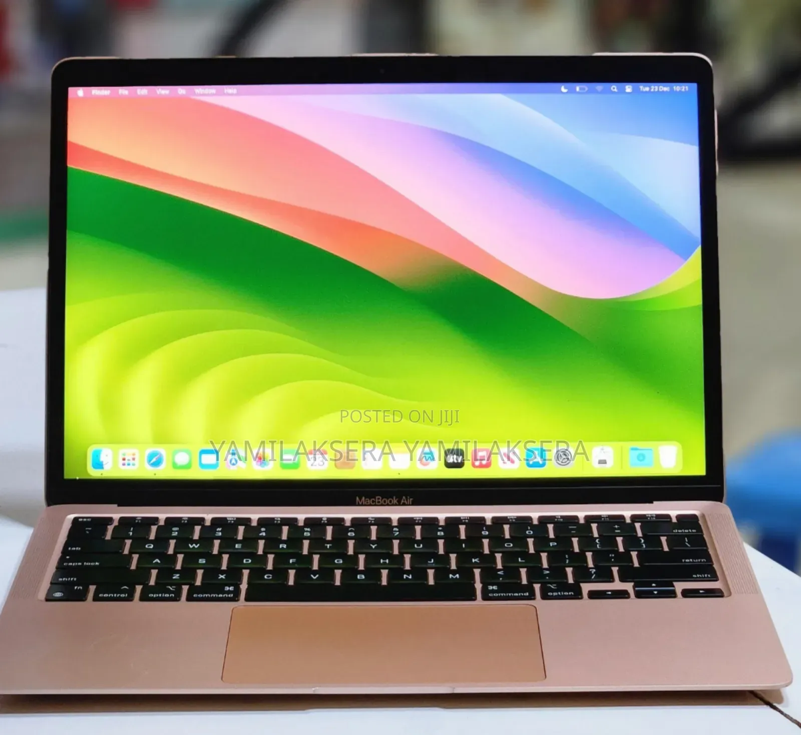 New Laptop Apple MacBook Air 2020 M1 8GB Apple M1 SSD 256GB