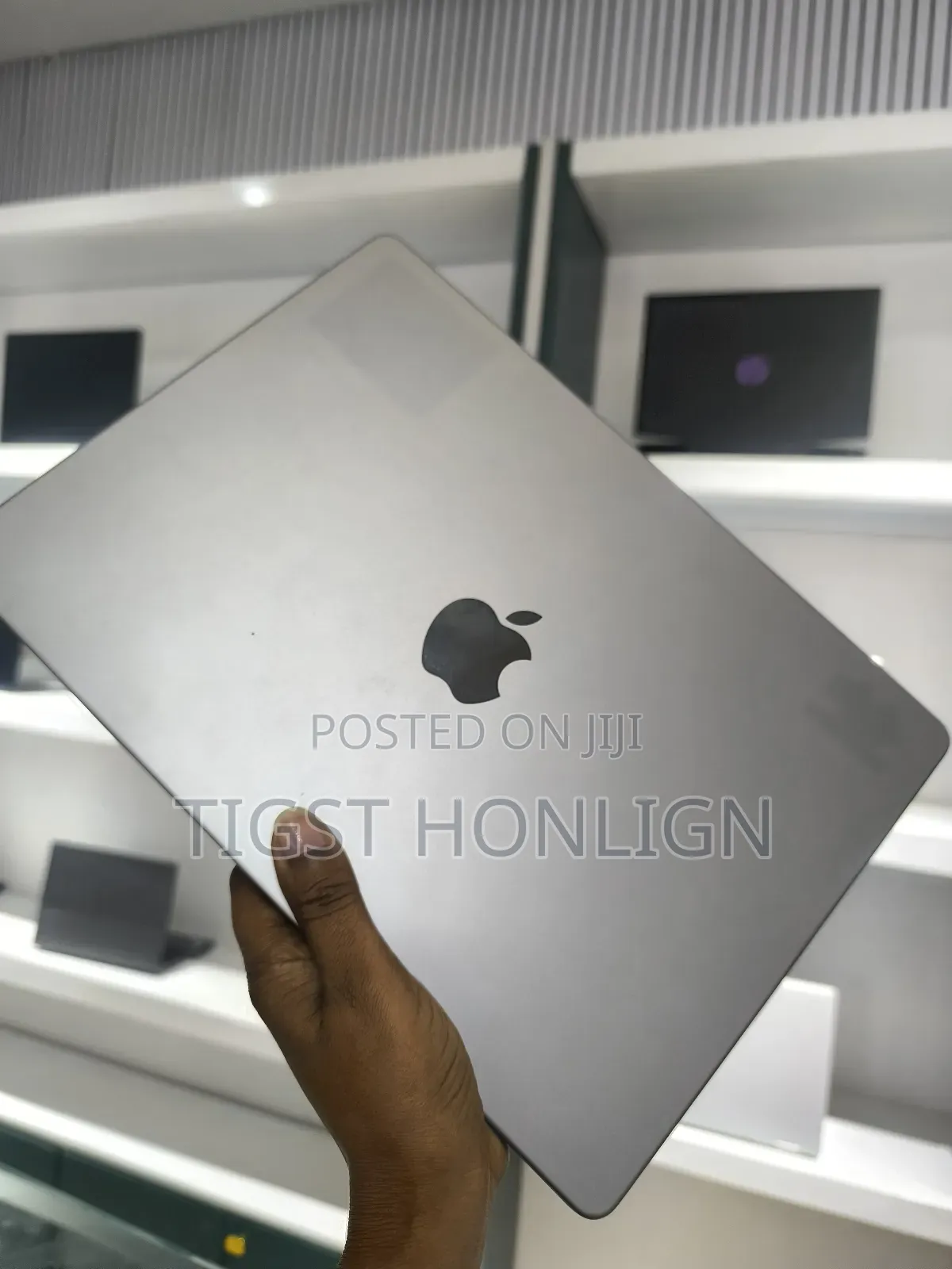 New Laptop Apple MacBook Pro M1 16GB Apple M1 SSD 1T