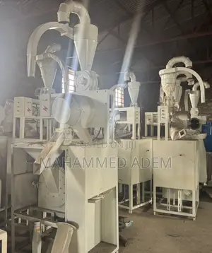 ዘመናዊ የ በቆሎ ና ጥራጥሬ መፍጫ ማሽን