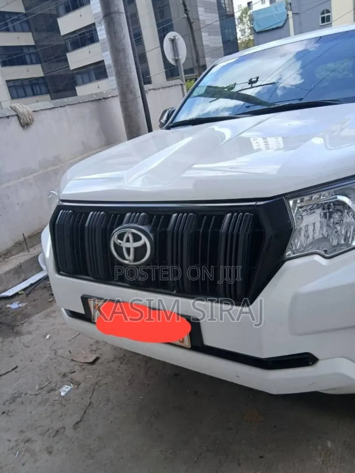 Toyota Land Cruiser Prado 2.8 2021 White