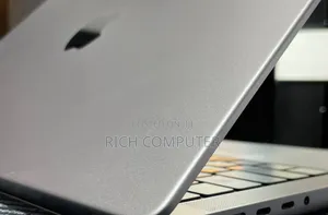 New Laptop Apple MacBook Pro M1 32GB Apple M1 SSD 512GB