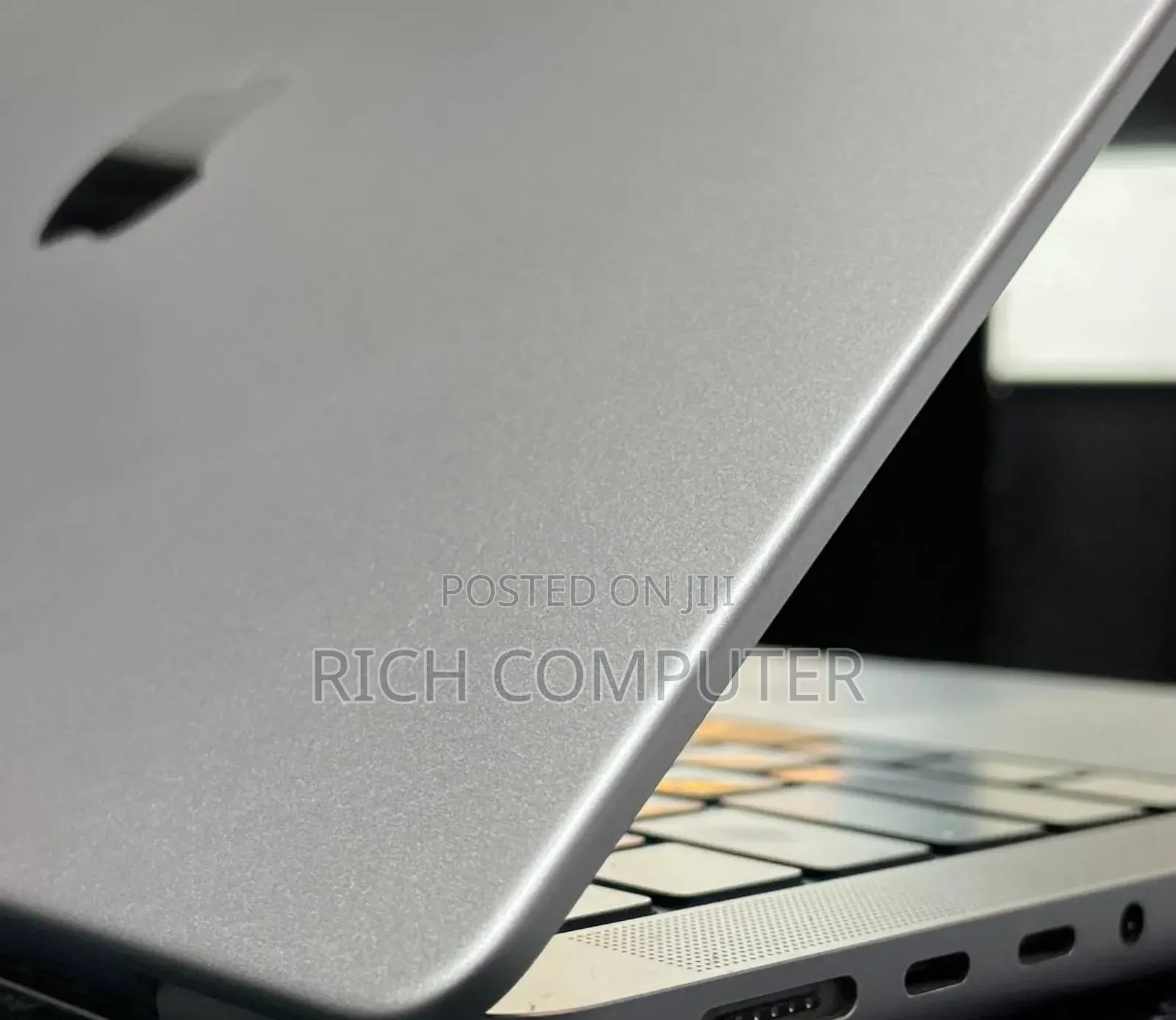 New Laptop Apple MacBook Pro M1 32GB Apple M1 SSD 512GB