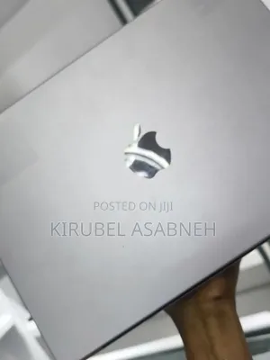 Photo - New Laptop Apple MacBook Pro 2021 M1 16GB Apple M1 Pro SSD 512GB