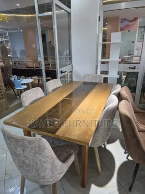 Photo - Room Dining Table
