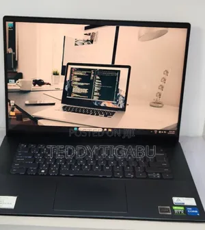 New Laptop Dell 16GB Intel Core I5 SSD 512GB