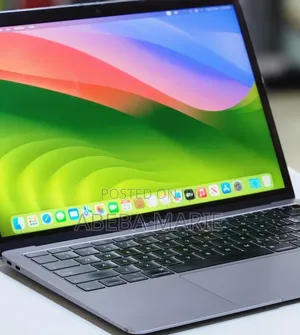 New Laptop Apple MacBook Air 2019 8GB Intel Core I5 SSD 256GB