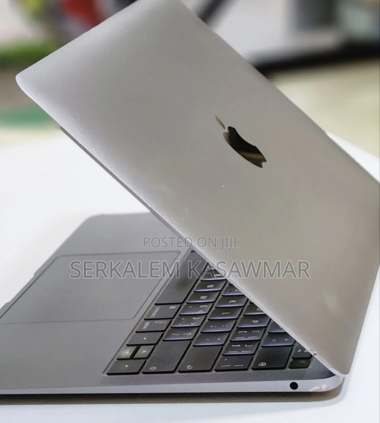 New Laptop Apple MacBook Air 2019 8GB Intel Core I5 SSD 256GB