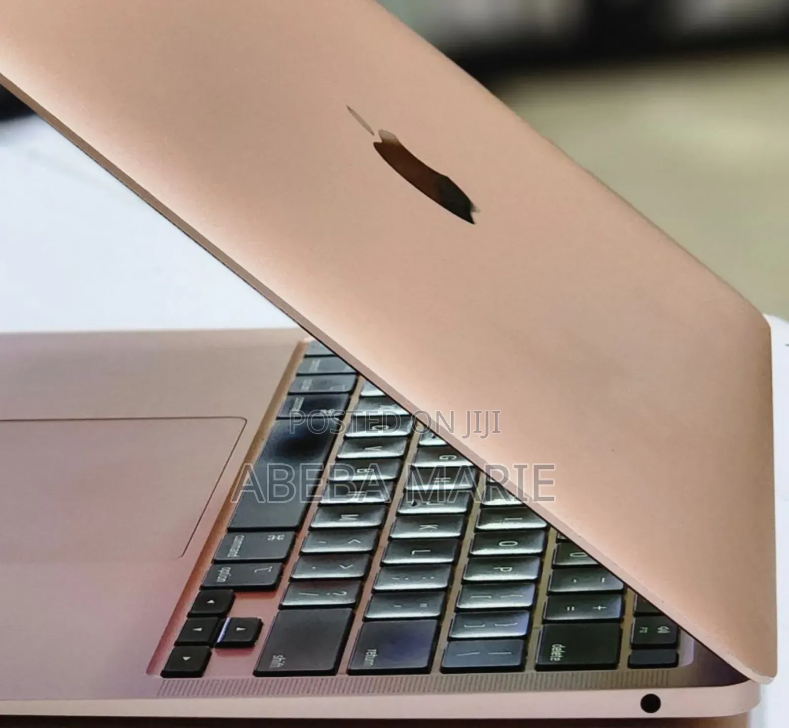 New Laptop Apple MacBook Air 2020 M1 8GB Apple M1 SSD 256GB